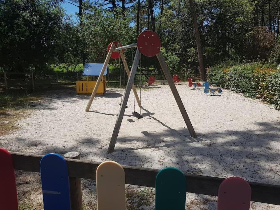 Appartement Sur Golf Avec Piscine Chauffee A Lacanau-Ocean Exteriér fotografie