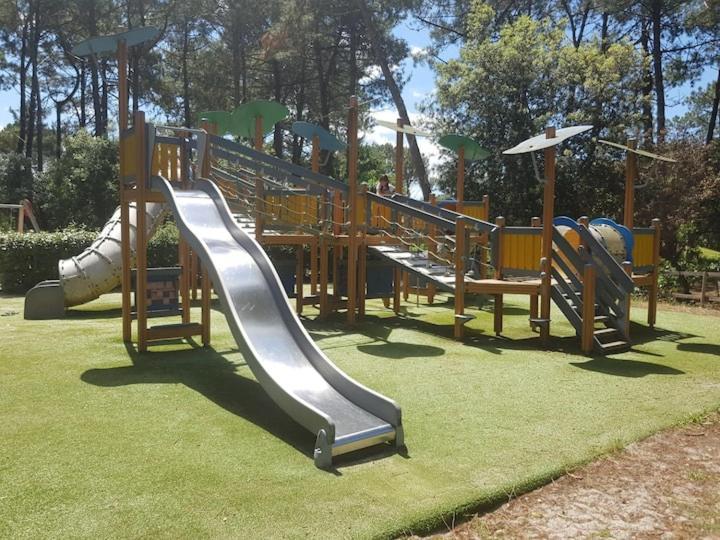 Appartement Sur Golf Avec Piscine Chauffee A Lacanau-Ocean Exteriér fotografie